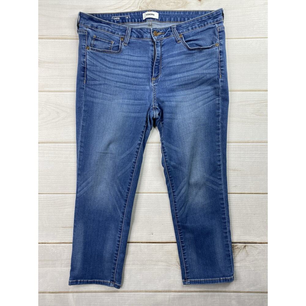 Sonoma Capri Jeans Womens 14 Dark Wash Stretch Denim Mid Rise Distressed